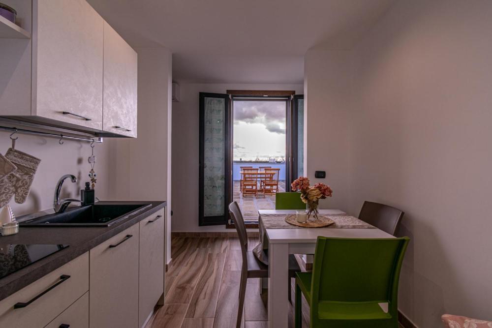 La Terrazza Di Zoe - Castromediano Villa Cavallino di Lecce Luaran gambar