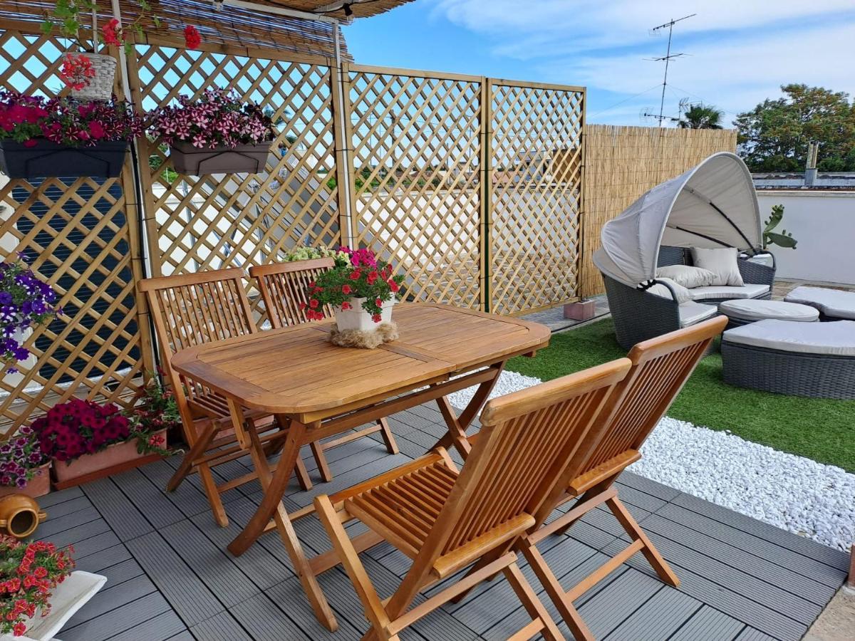 La Terrazza Di Zoe - Castromediano Villa Cavallino di Lecce Luaran gambar