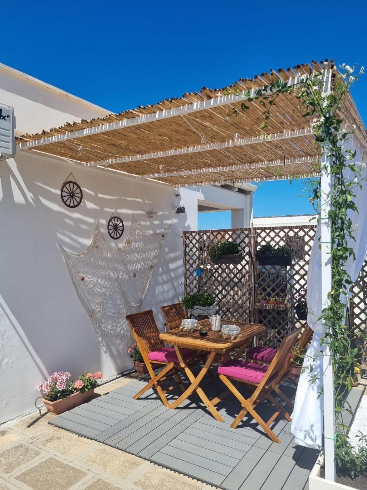 La Terrazza Di Zoe - Castromediano Villa Cavallino di Lecce Luaran gambar